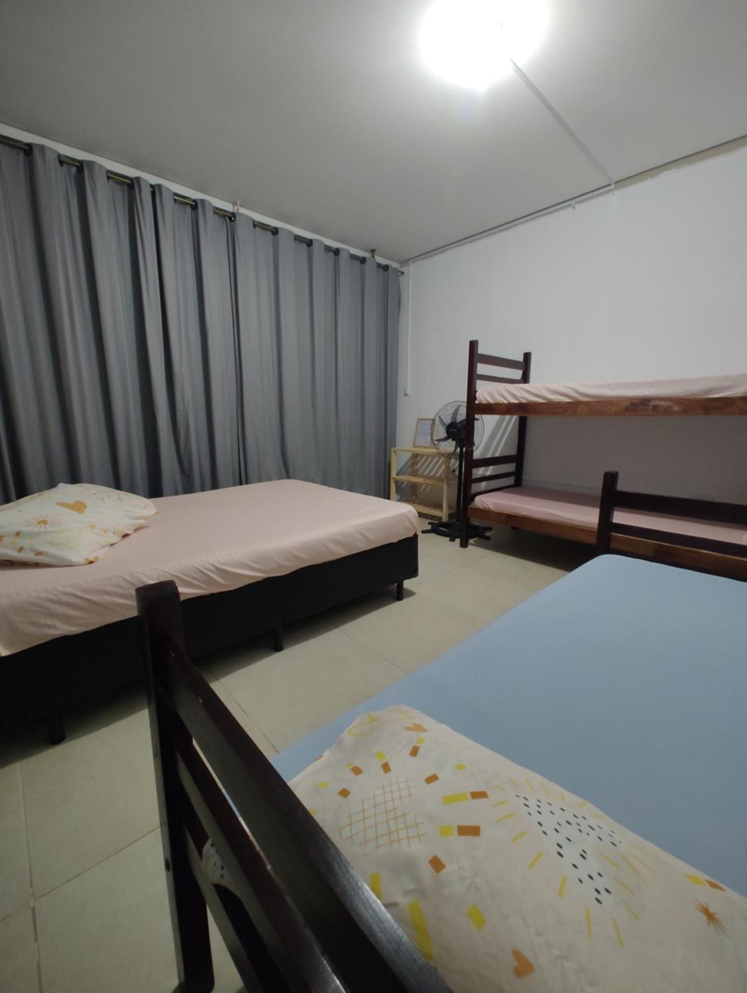 Hostel Familia Castor Itanhaem Bagian luar foto