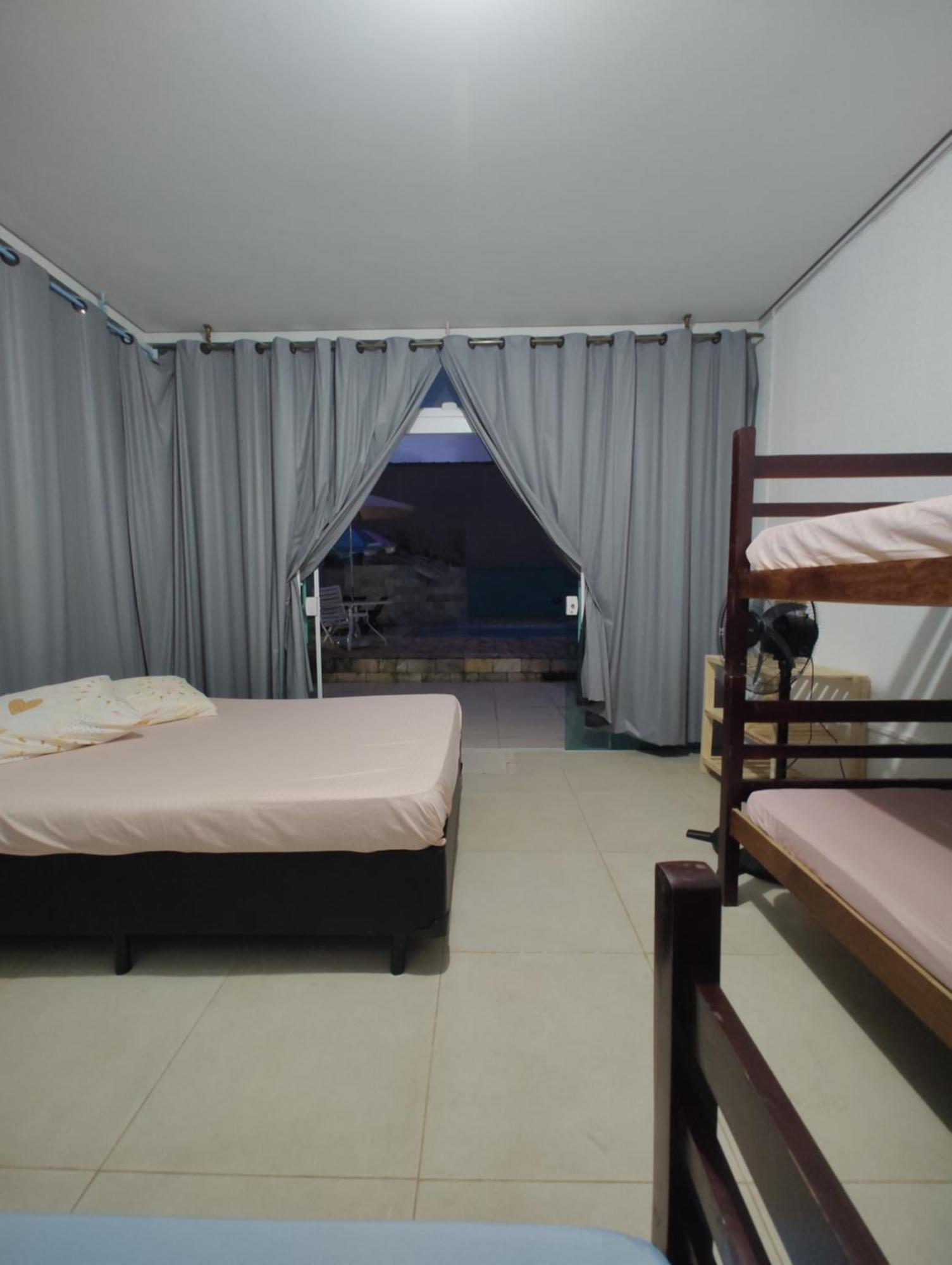 Hostel Familia Castor Itanhaem Bagian luar foto