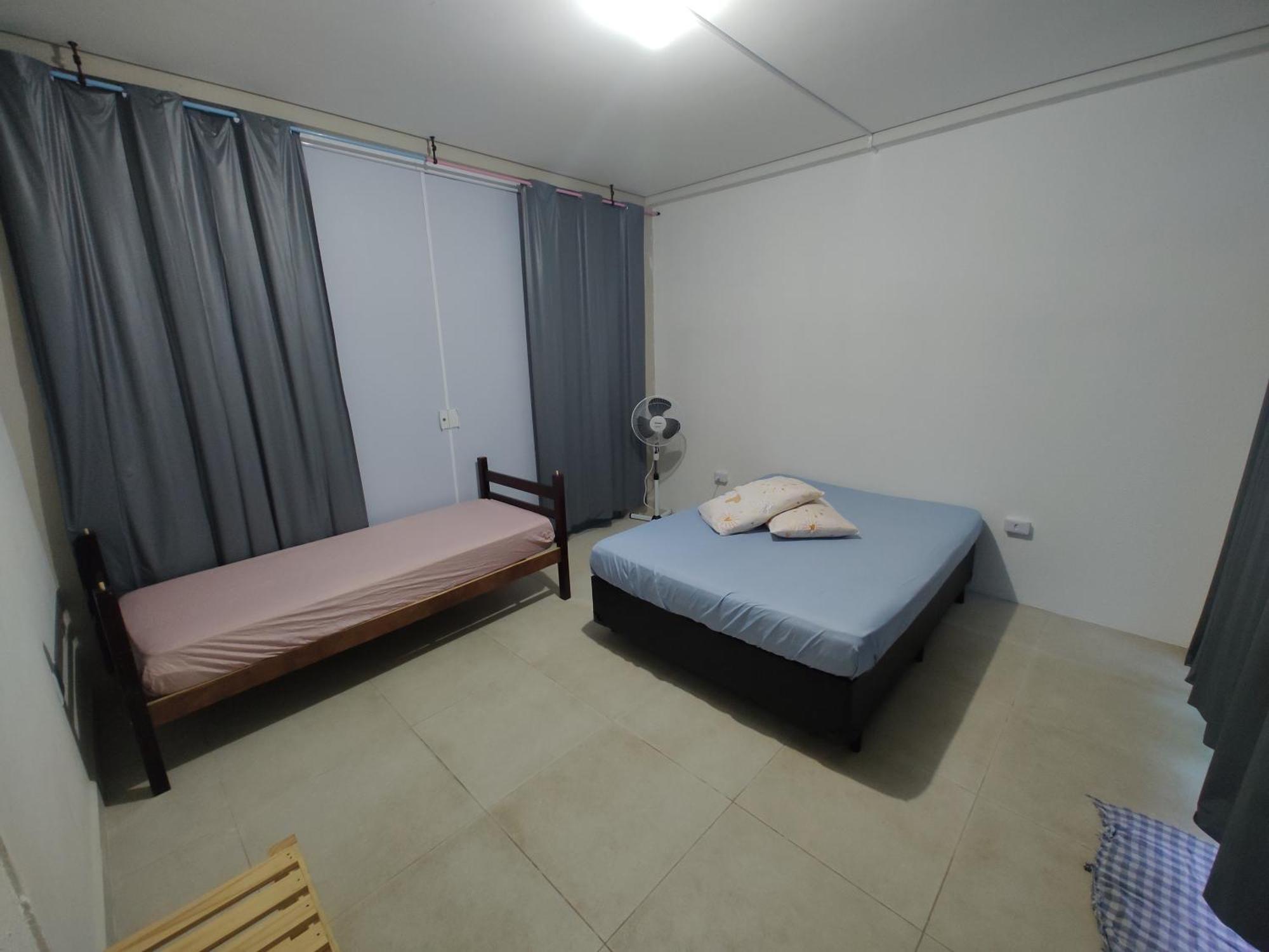 Hostel Familia Castor Itanhaem Bagian luar foto