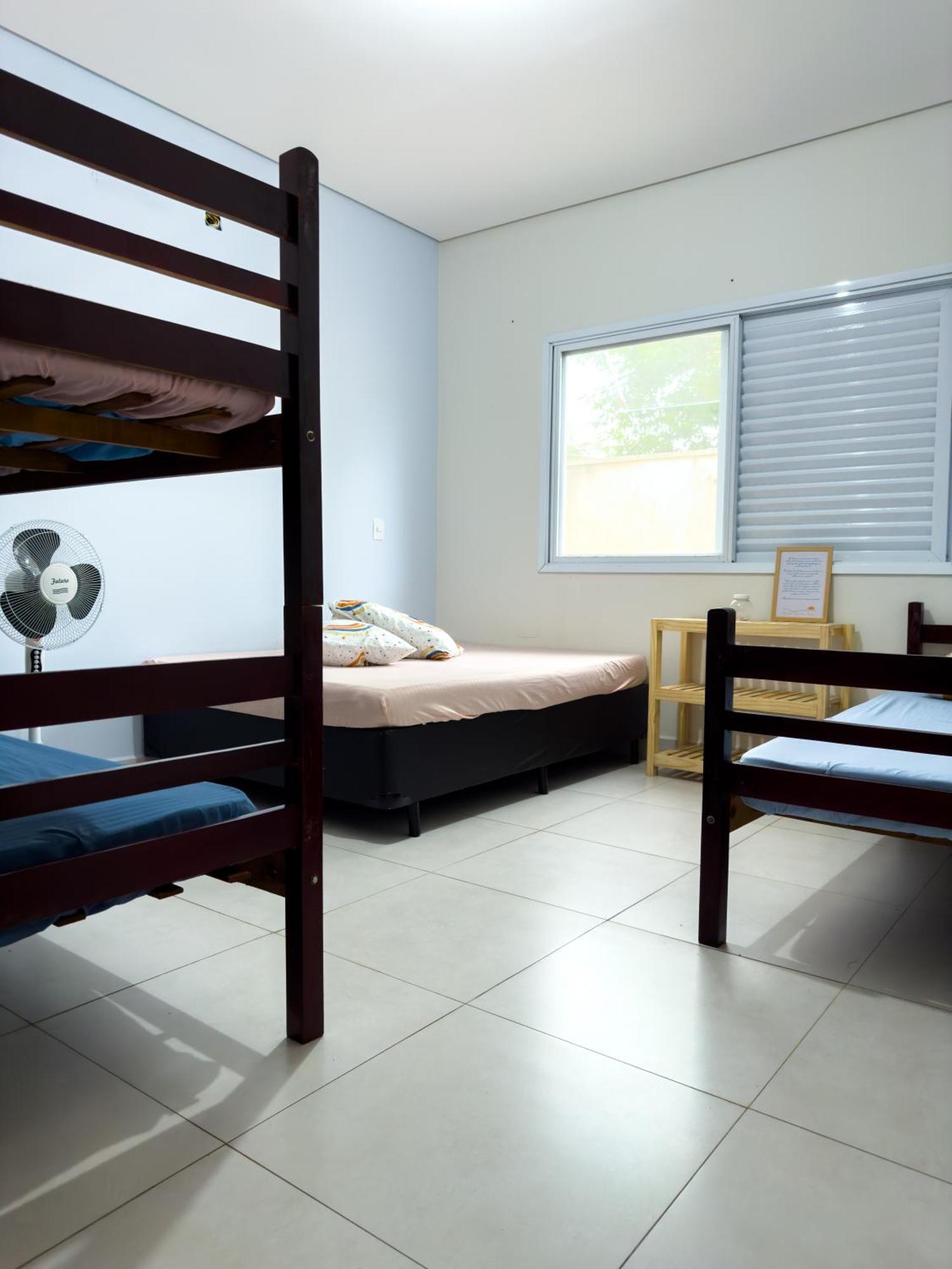 Hostel Familia Castor Itanhaem Bagian luar foto