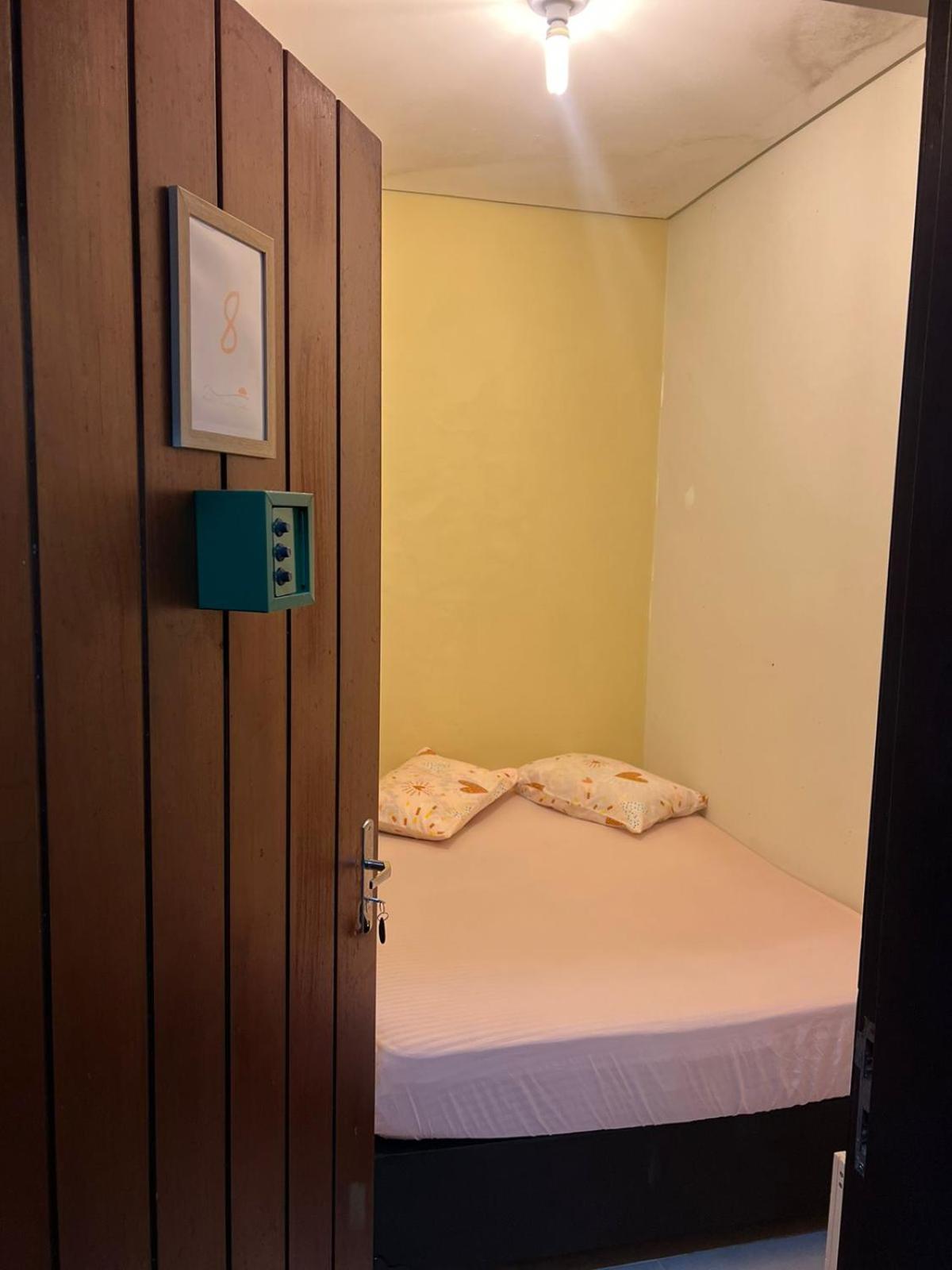 Hostel Familia Castor Itanhaem Bagian luar foto
