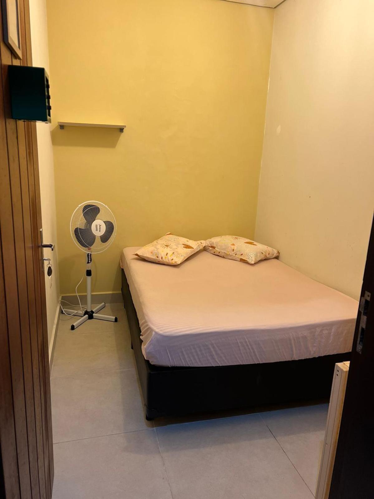 Hostel Familia Castor Itanhaem Bagian luar foto
